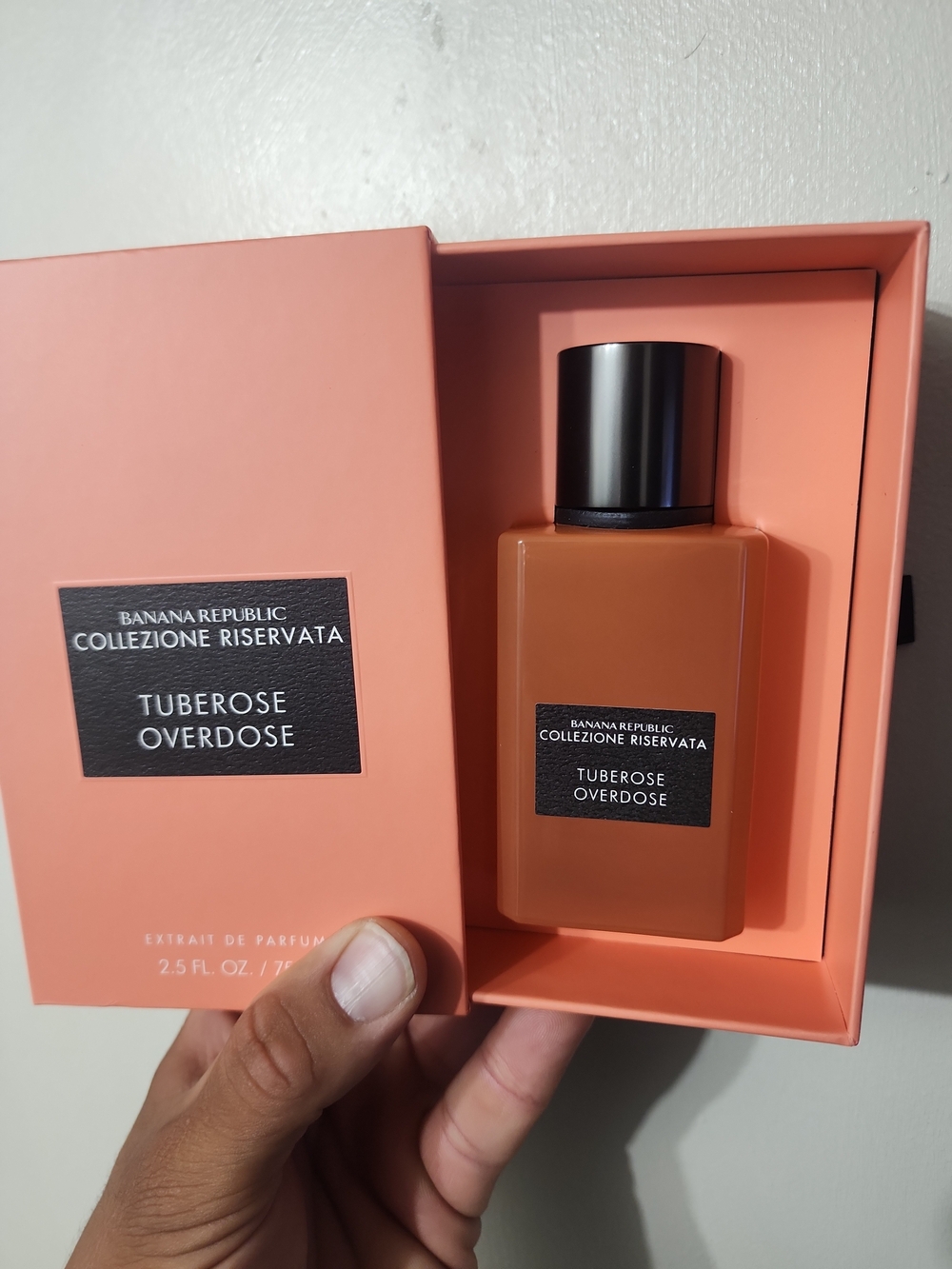 Banana Republic Collezione Riservata Tuberose Overdose extrait de parfum. 2.5oz